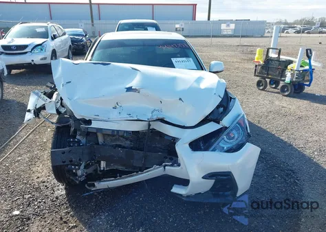 2015 Infiniti Q50 Premium из США, поврежденный, VIN JN1BV7AP1FM352782